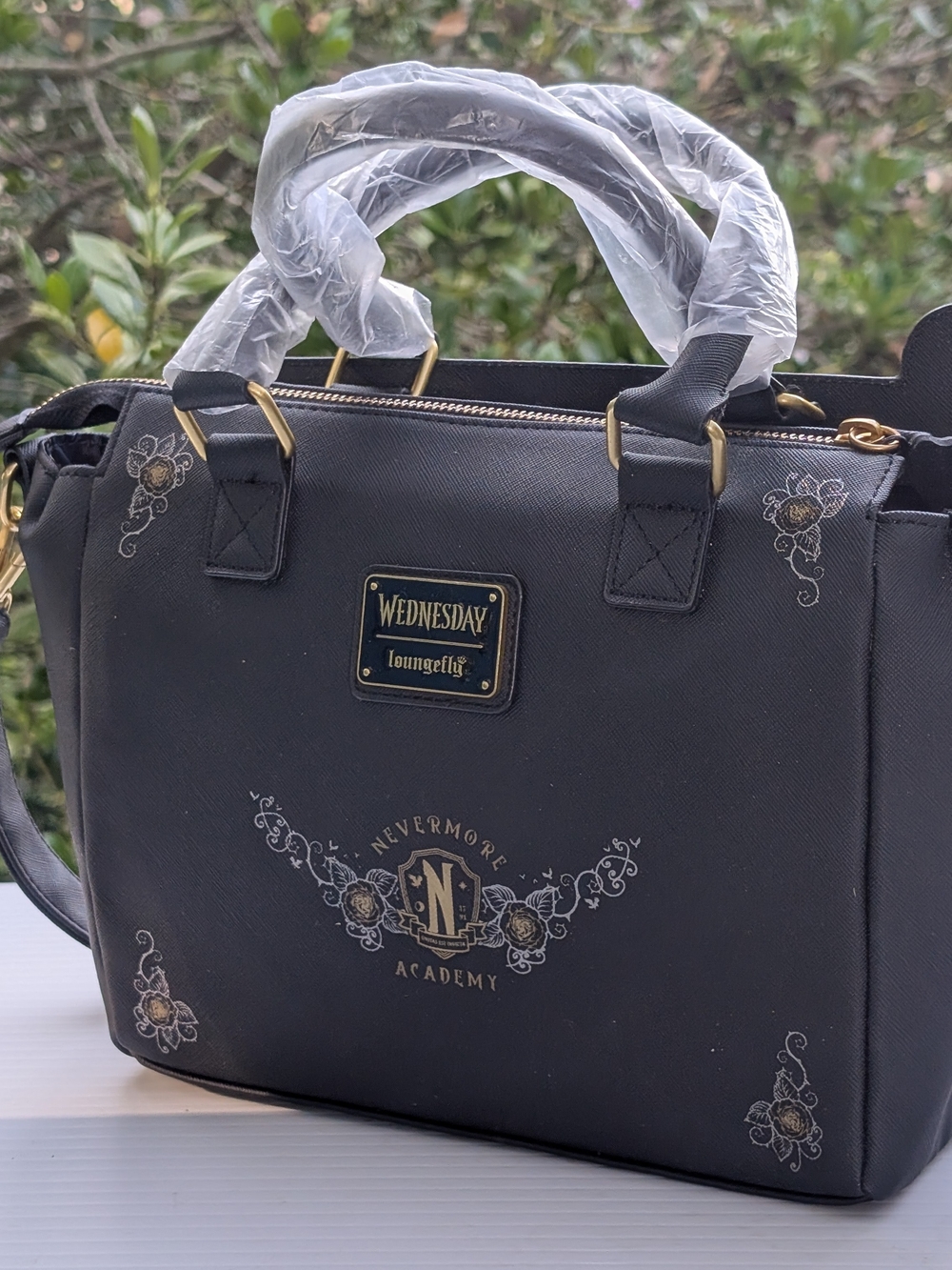 *NWT* Loungefly "Wednesday" Black Typewriter Handbag - Picture 9 of 16